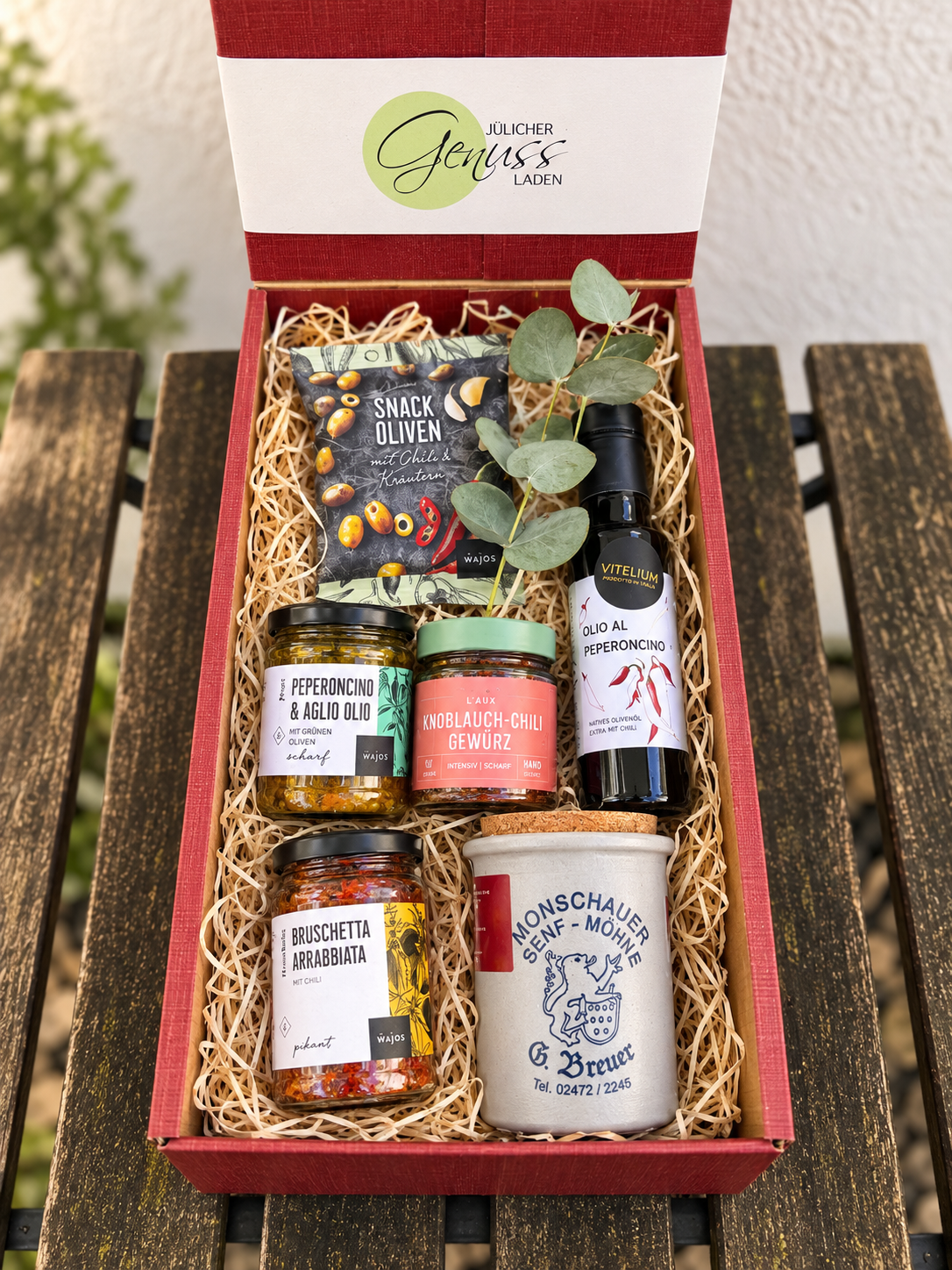 Scharfes Körbchen – Geschenkbox mit Chili, Gewürzen & Feurigem Emil